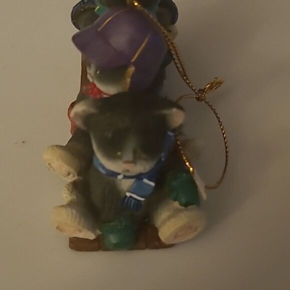 Cats on a Sled - Picture 4 of 6